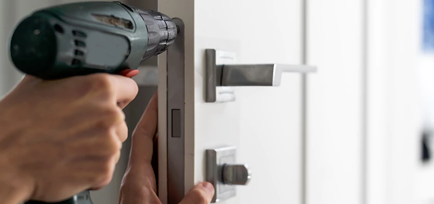 Locksmith For Lock Replacement Near Me in Templeton, CA