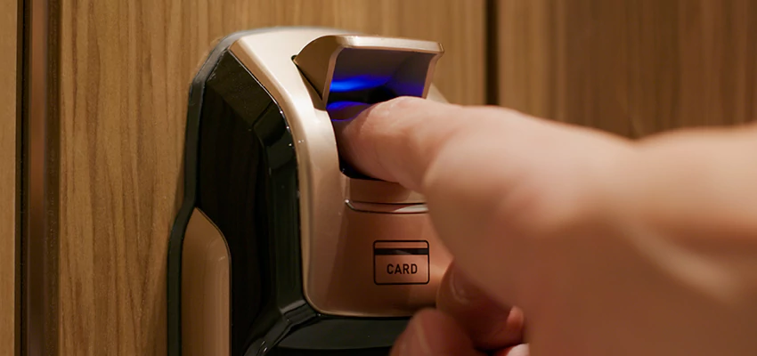 Locksmith Company For Window Lock Installation in Templeton, California